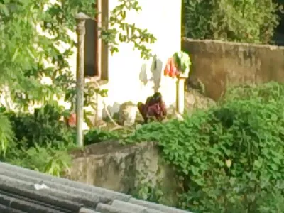Знав би її хлопець якийсь гарячий секс у його соло еротика дівчини з її коханцем.